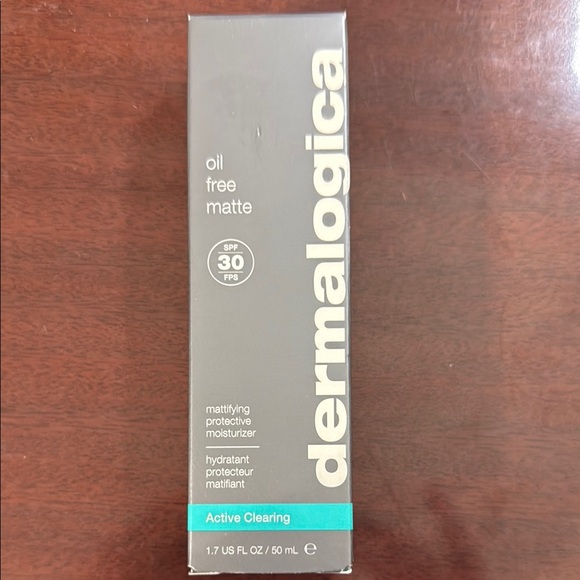 Dermalogica Oil Free Matte Moisturizer SPF 30 - Picture 1 of 4